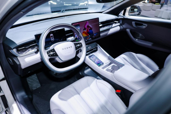 荣威M7 DMH 预售价格9.78万起强势宣战银河A7