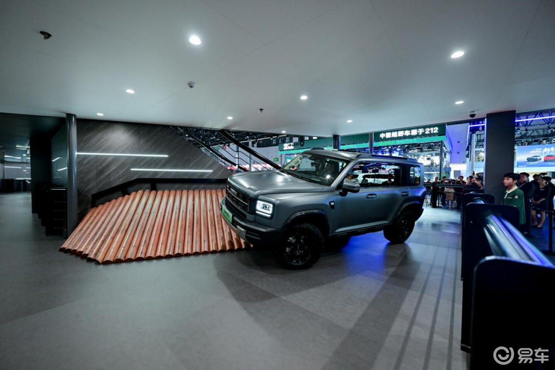 哈弗大狗PLUS正式开启预售,Hi4技术耀目成都车展