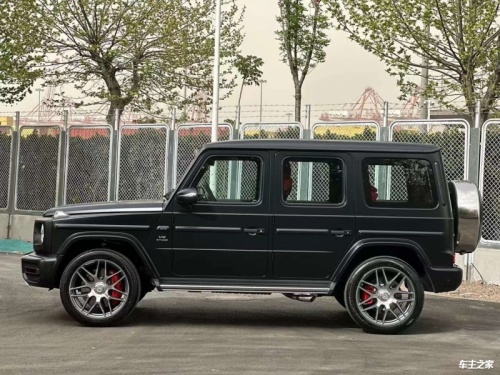 奔驰G级墨版 全部在售 2022款 2021款 2020款奔驰G级墨版价格最低232万起 售四川