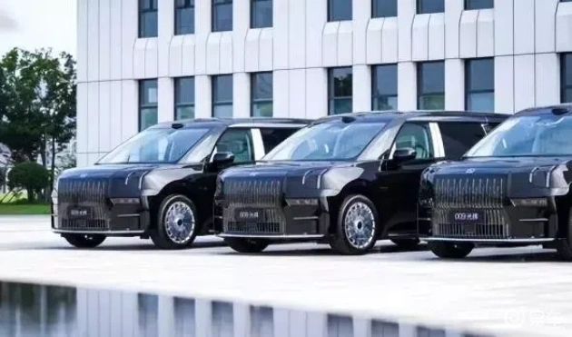 丰田埃尔法神坛陨落？加价神话不再