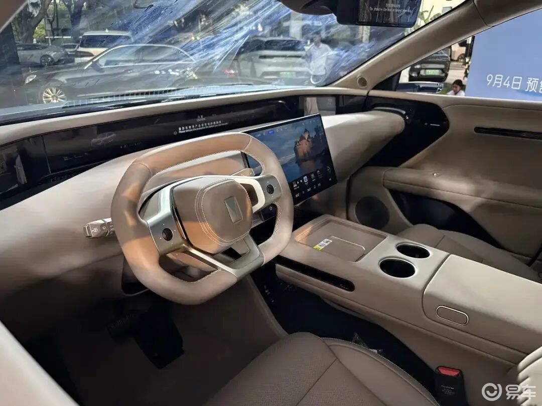 阿维塔07 2026款,搭华为全家桶,双零重力座椅