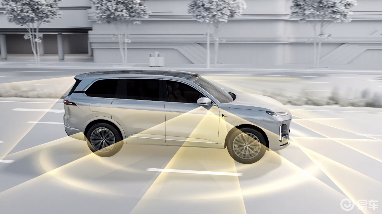 深蓝S09与领克900 ，30万级家庭SUV对决