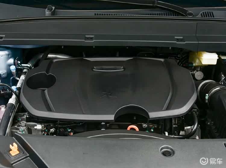 全新吉利博越VS长安CS75 PLUS,10万该怎么选