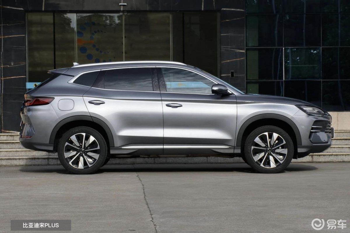 好口碑的宋PLUS DM-i与新热门长安启源Q07，选谁