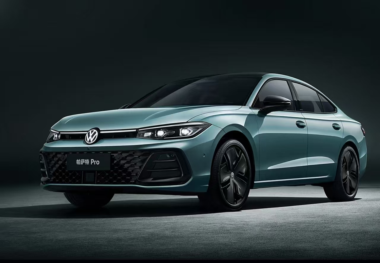 中华保险濮阳中支携手濮阳市龙润汽车购车嘉年华团购会