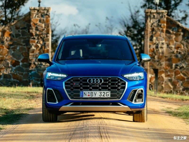 成都奥迪SQ5价格最低37.60万起 优惠高达22.28万