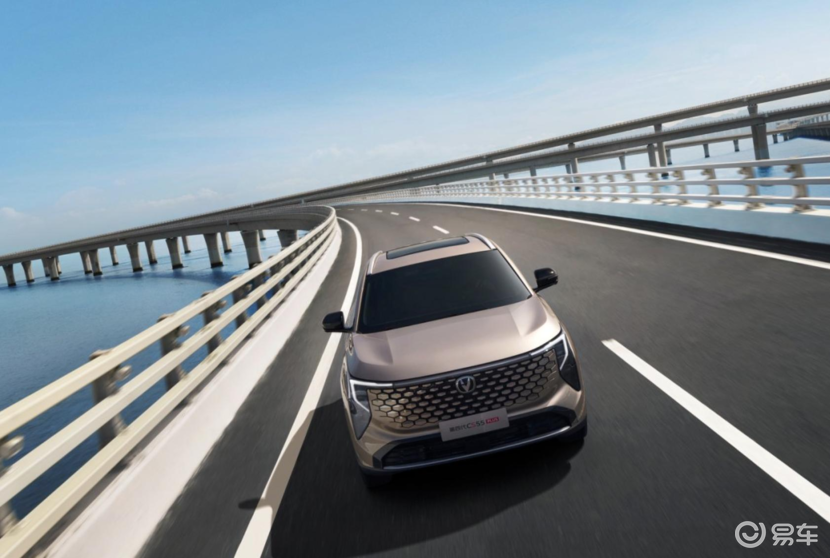 10万级SUV怎么选?第四代CS55PLUS对比锋兰达